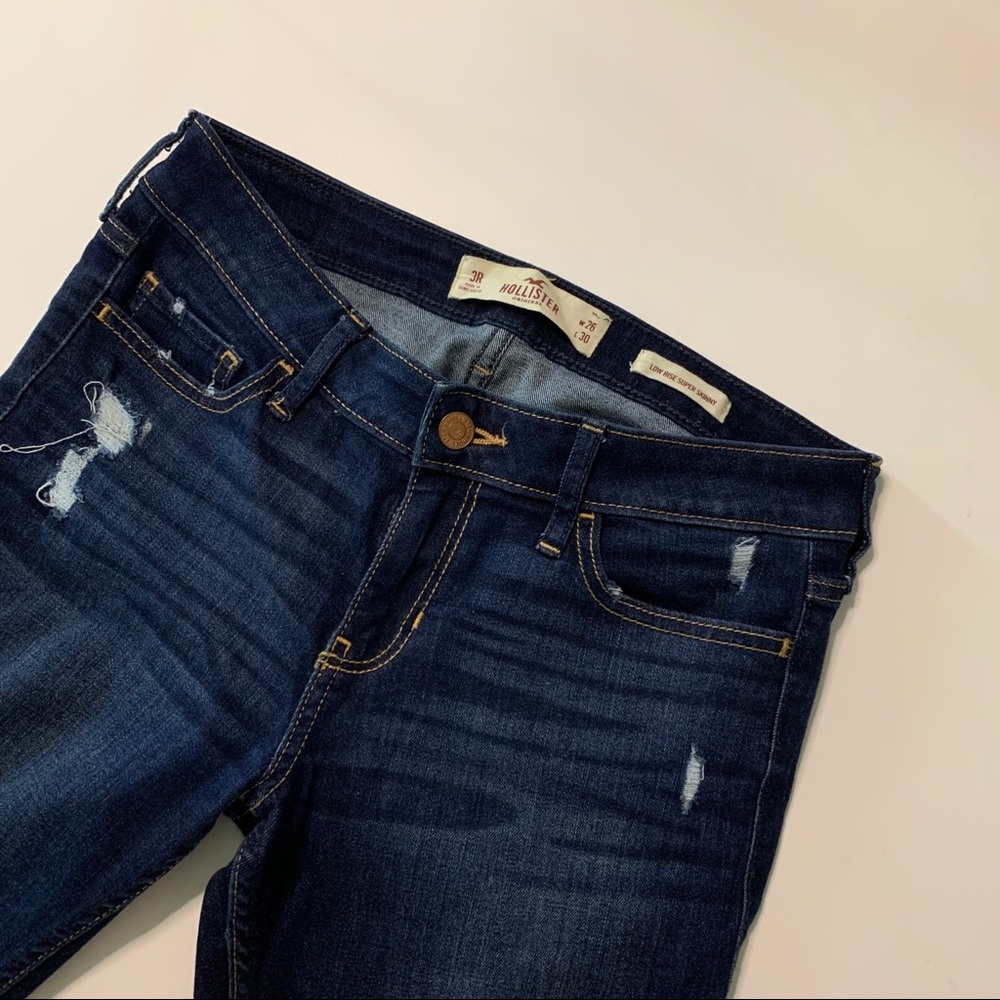 Hollister low rise super skinny!